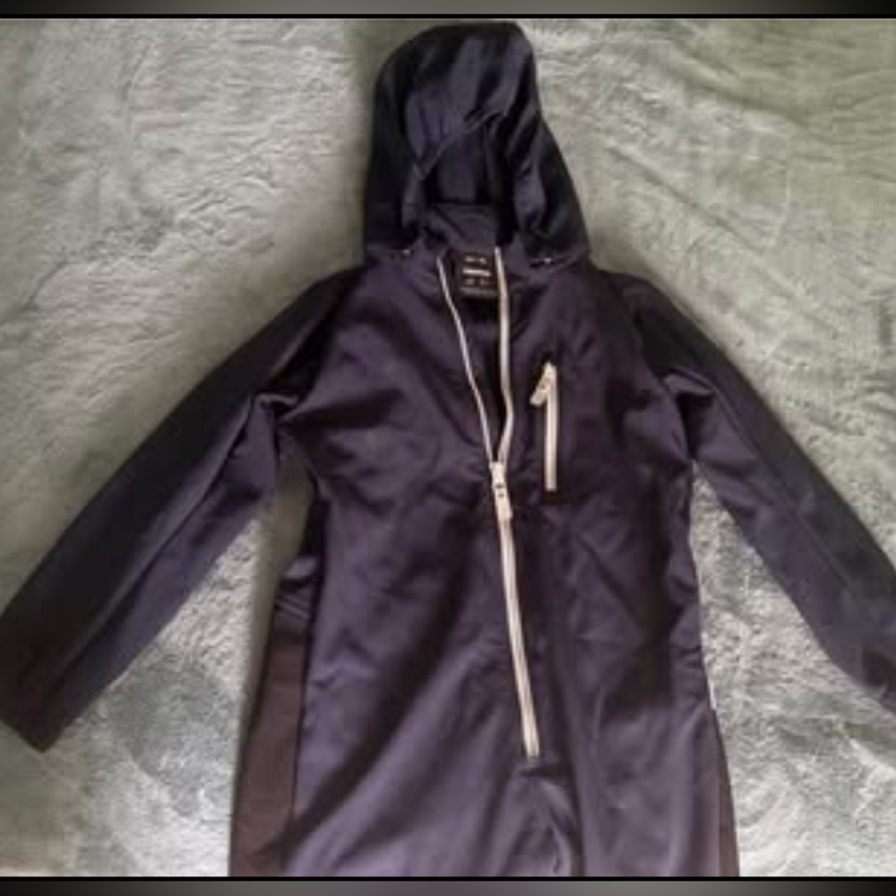 Reima Rainsuit
Kids size 116 - Picture 3 of 3